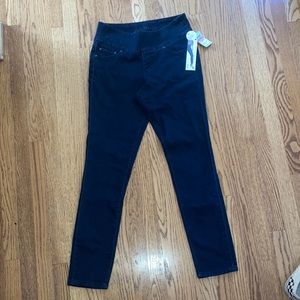 High Rise Skinny Jag Jeans